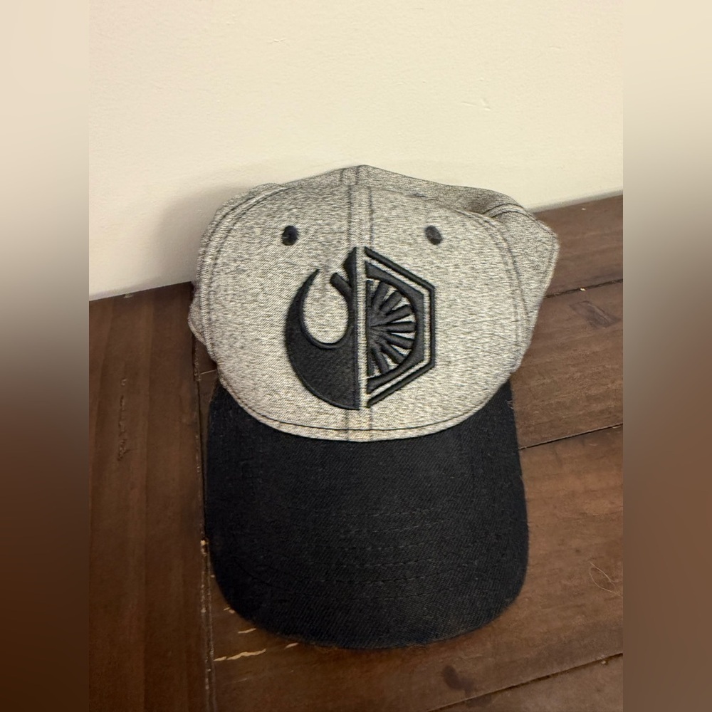 Star Wars Rebel + First Order Split Logo Hat – One Size